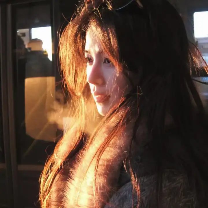 禁足少女罗曼史