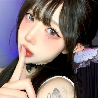 在切瑟尔海滩上